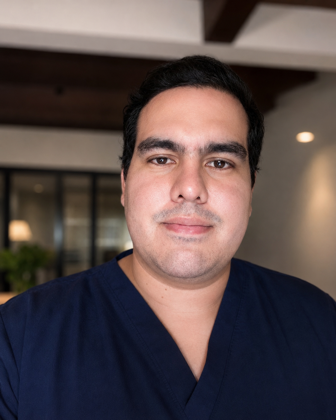 Dr. Salvador Terán